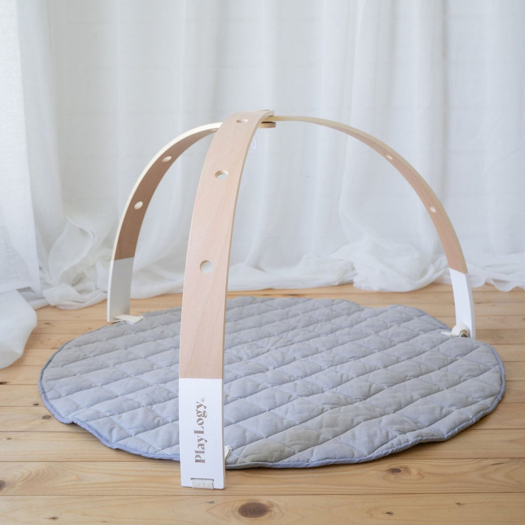 Foldable wooden playgym